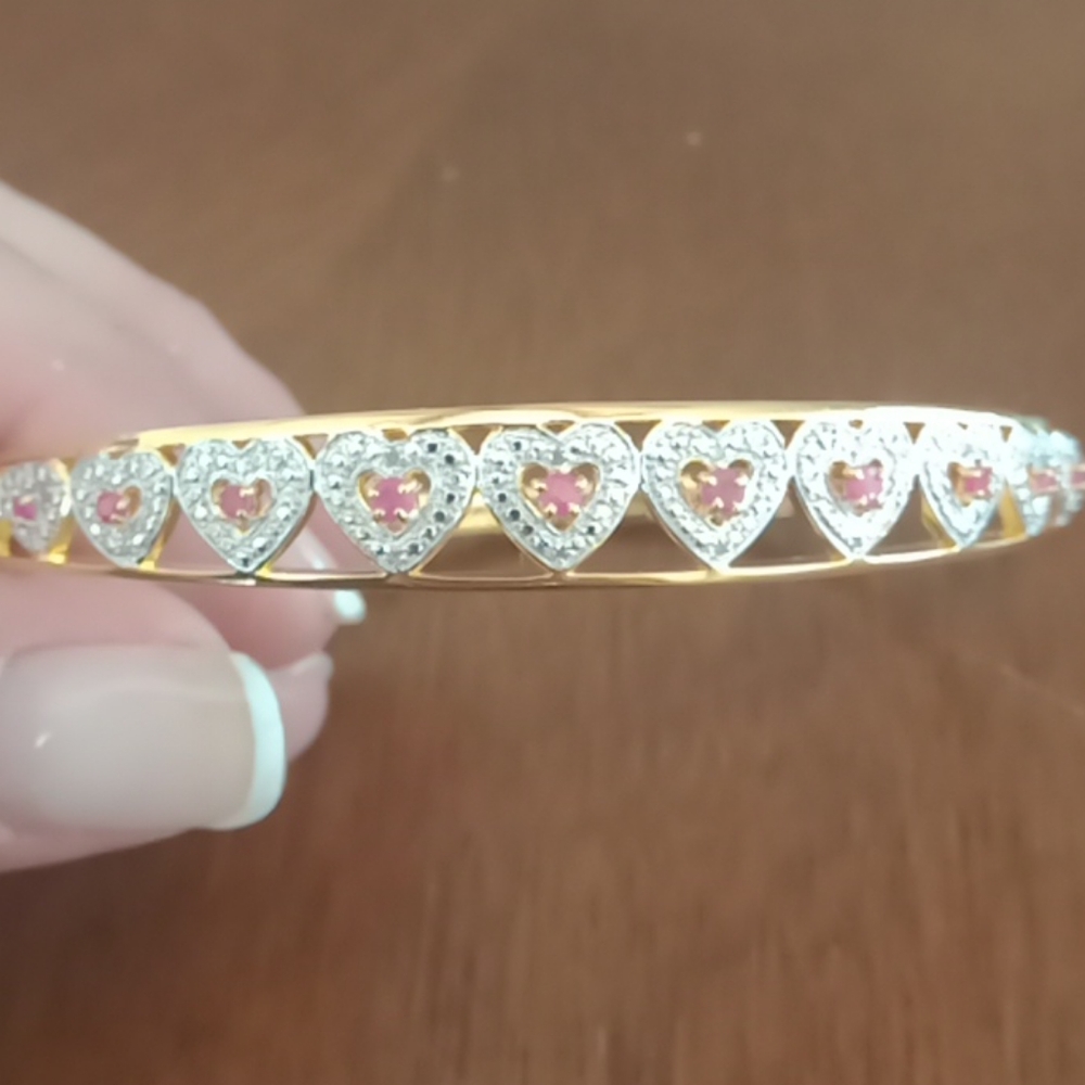 Beautiful diamond/ruby bracelet